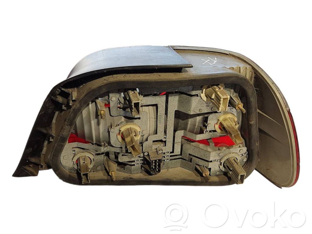 Taillight in the body