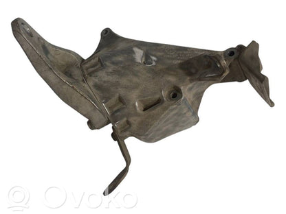 Кронштейн крепления двигателя