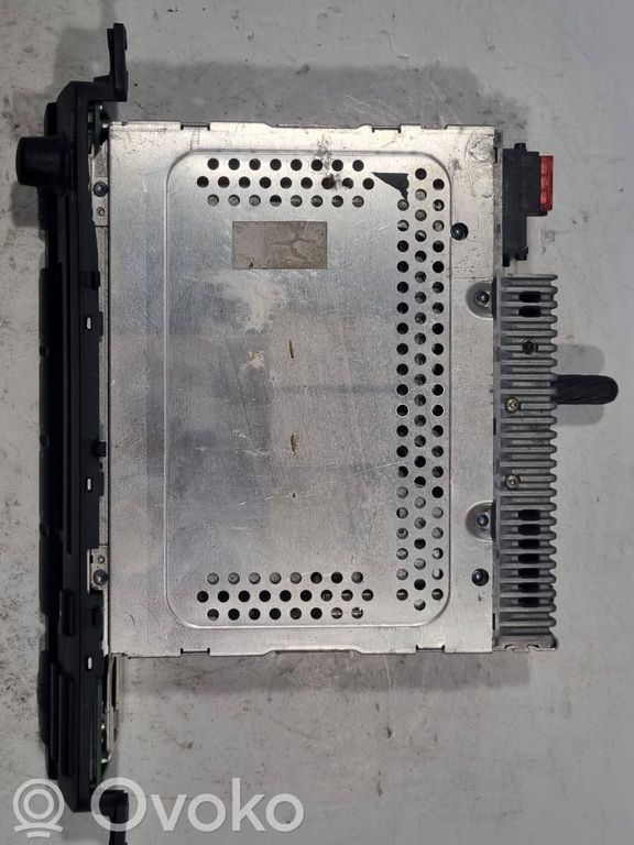 Радио / CD/DVD-плеер / навигация