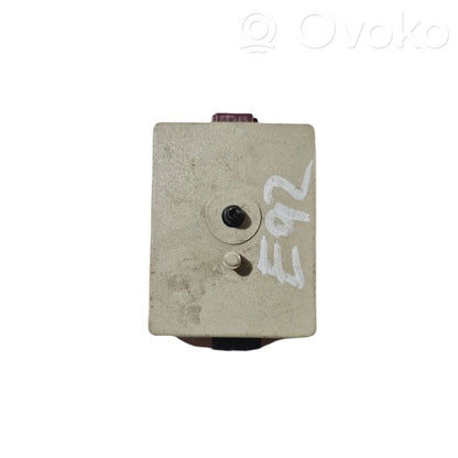 Antenna amplifier