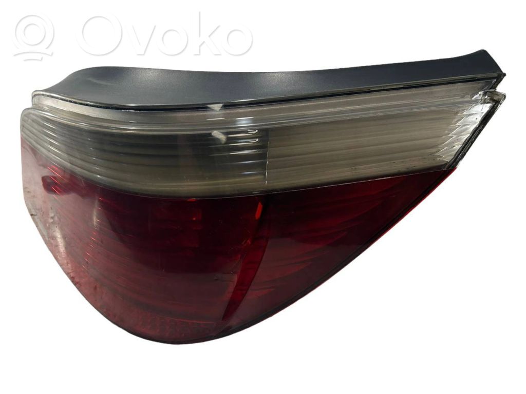 Taillight in the body