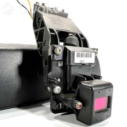 Rearview mirror (inside)