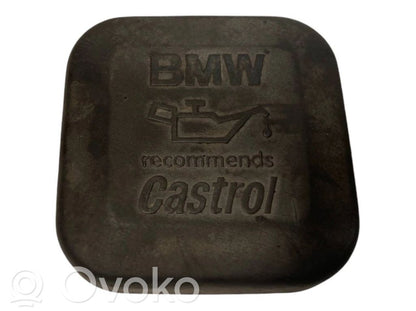 Eļļas uzpildes atveres vāciņš