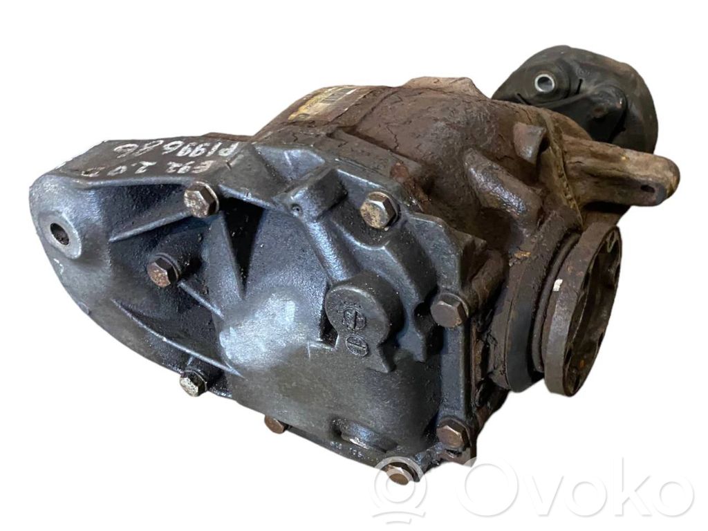 Aizmugurējais reduktors