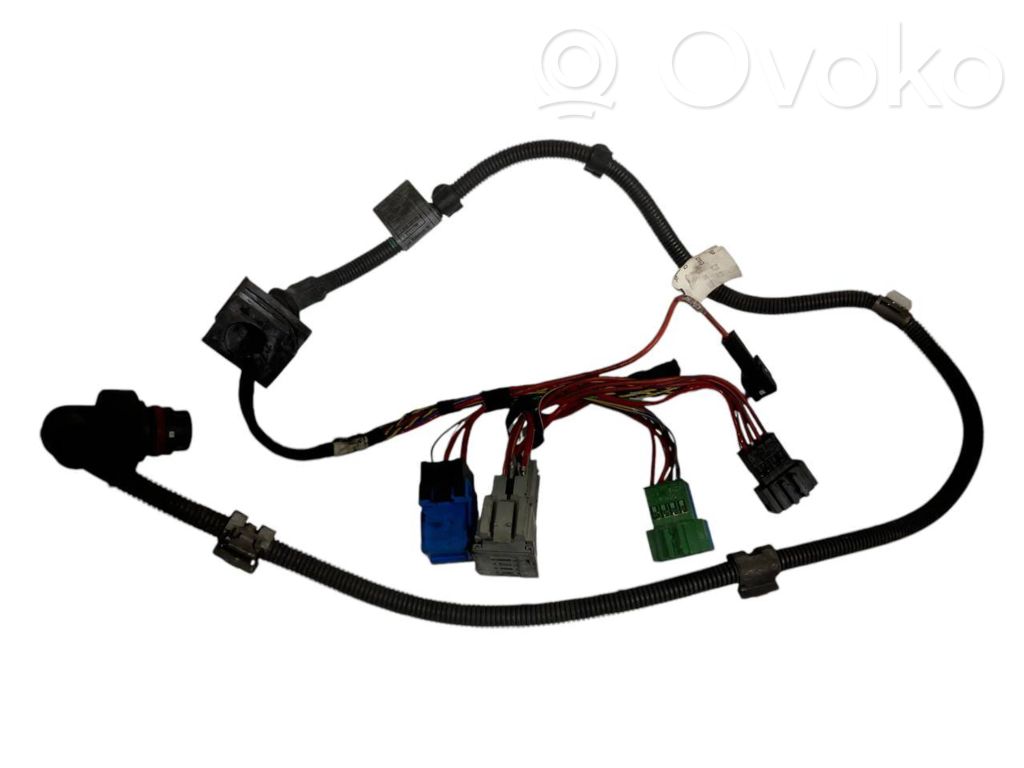 Pārnesumkārbas vadu instalācija