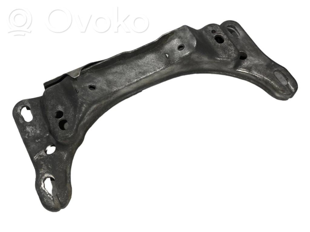 Кронштейн крепления трансмиссии