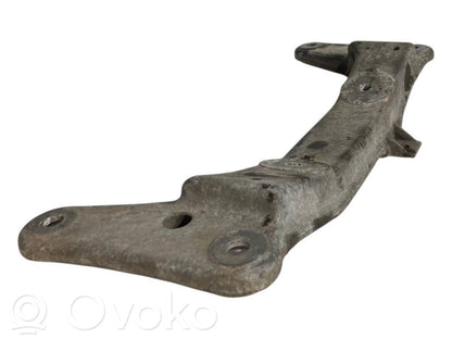 Pārnesumkārbas stiprinājuma kronšteins