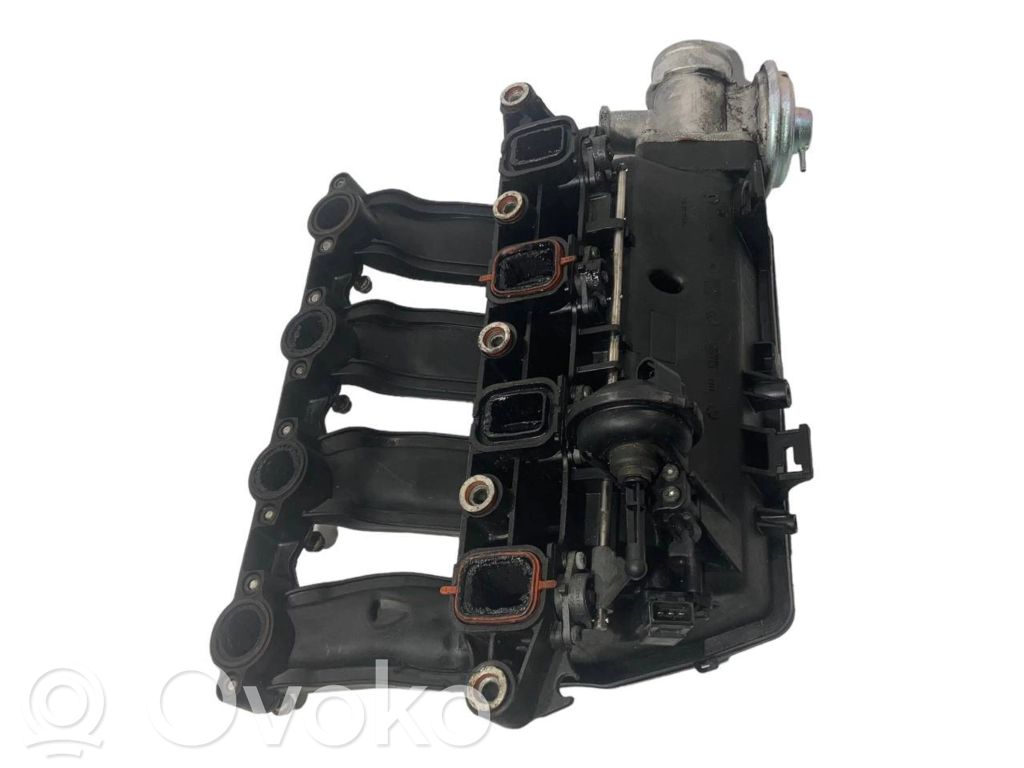 Впускной коллектор