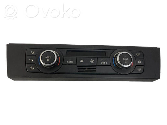 Air conditioning / climate control / interior heating control unit (in the passenger compartment)