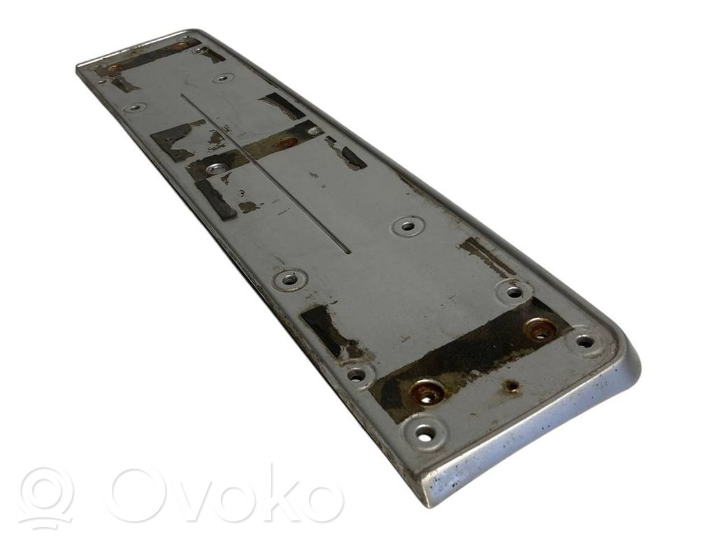 Держатель номерного знака