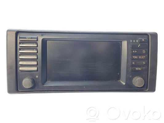 Radio / CD/DVD atskaņotājs / navigācija