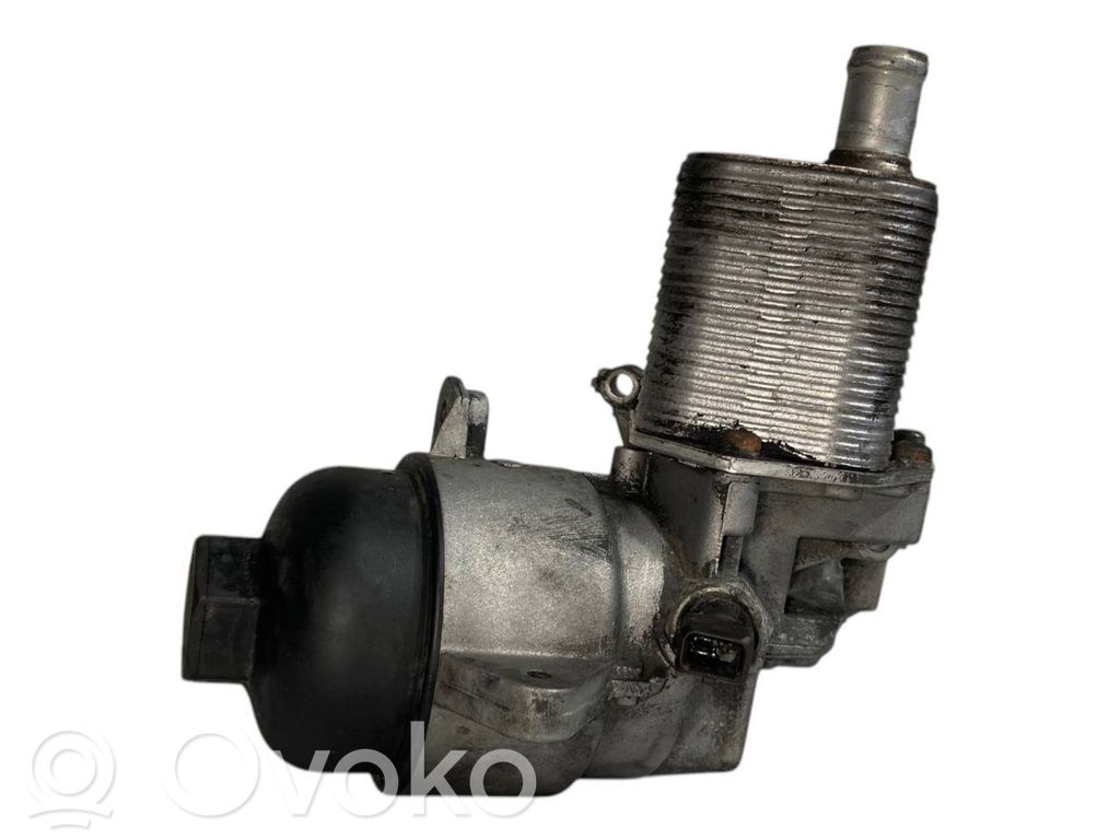 Eļļas filtra turētājs / dzesētājs