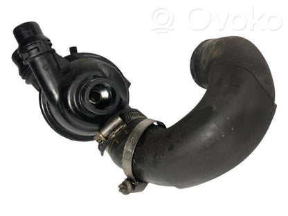 Thermostat / thermostat housing