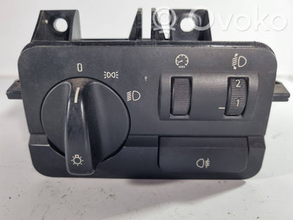 Headlight switch