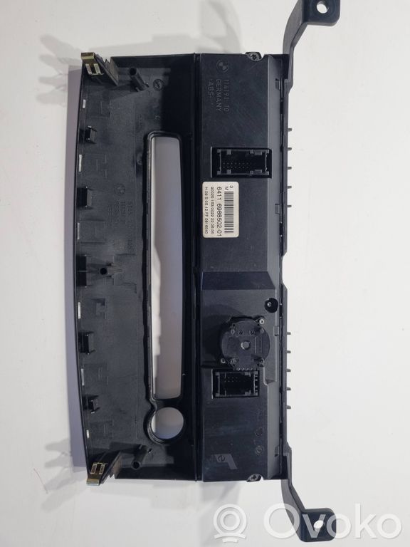 Gaisa kondicioniera / klimata kontroles / salona apsildes vadības bloks (salonā)