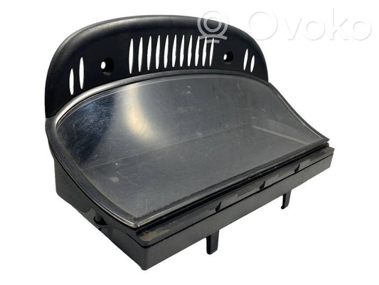 Ekrāns / displejs / mazais ekrāns