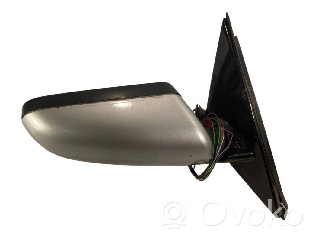 Зеркало (с электрическим управлением)