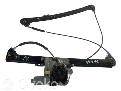 Priekšpusē elektriskā loga pacelšanas mehānisma komplekts