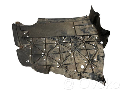 Apakšas aizsargs šasijas aizmugurējā daļā