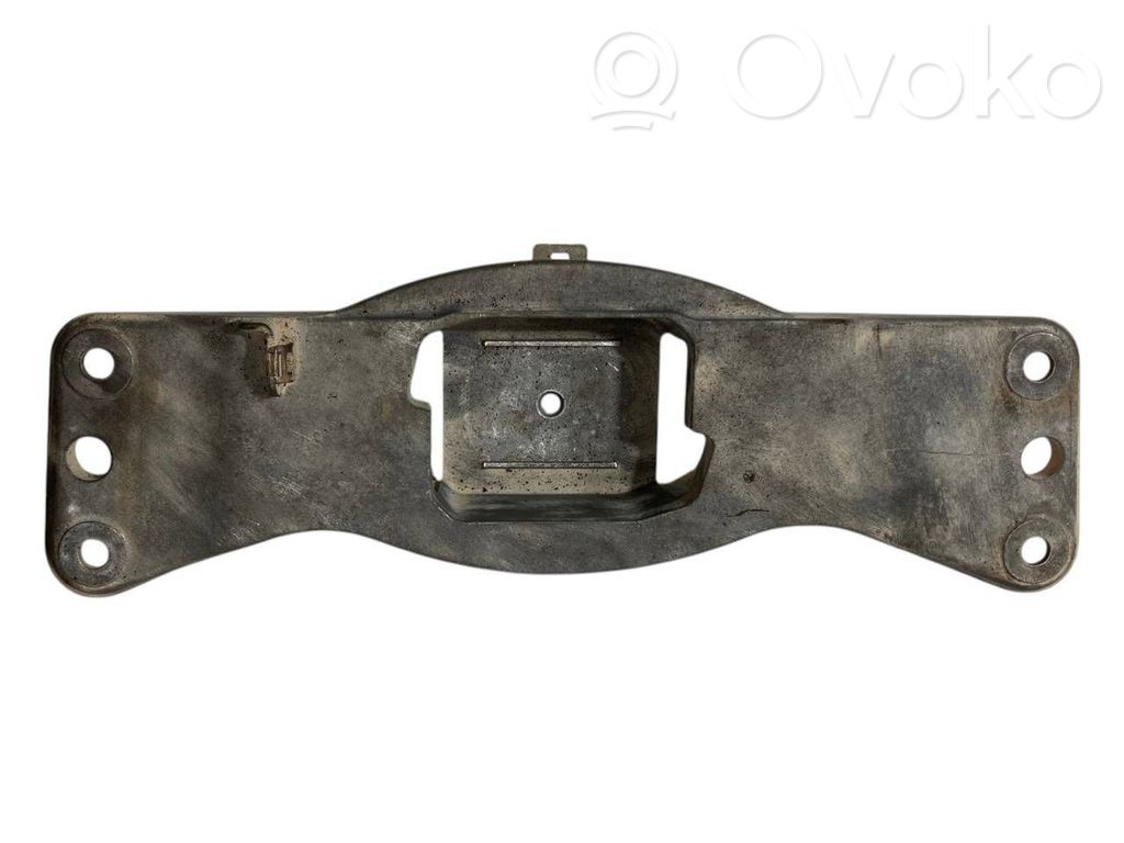 Pārnesumkārbas stiprinājuma kronšteins