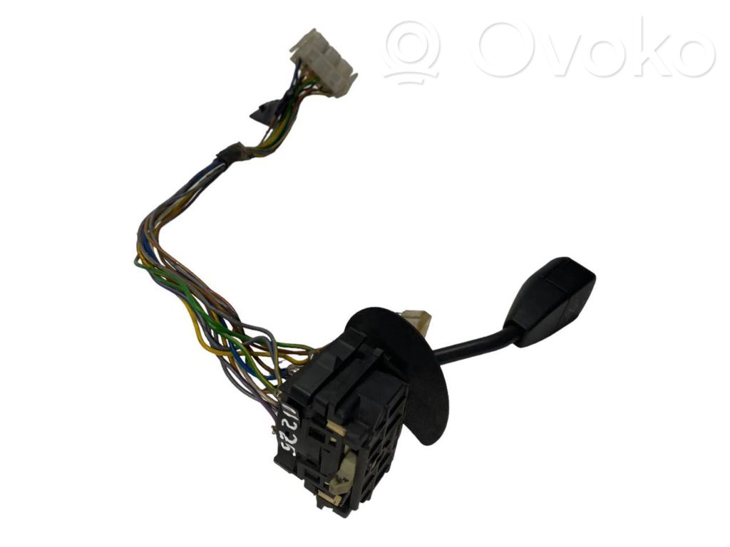 Pagrieziena signālu / lukturu sviria