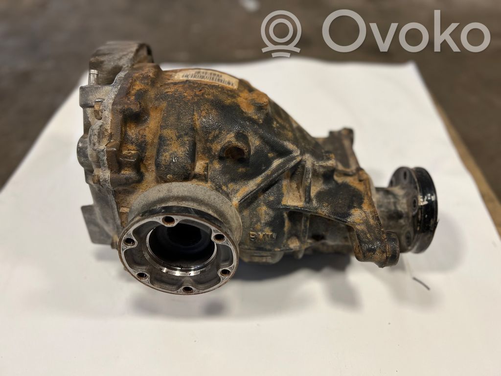 Aizmugurējais reduktors