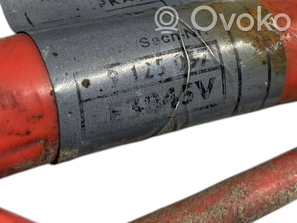 Positive wire (battery)