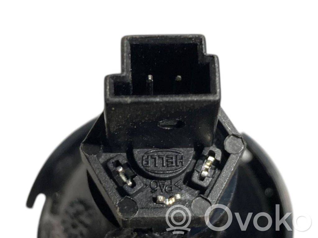 Cita veida salona apgaismojums