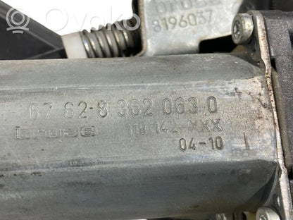 Priekšpusē elektriskā loga pacelšanas mehānisma komplekts