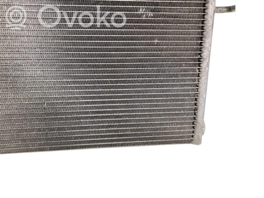 Gaisa kondicioniera dzeses radiators