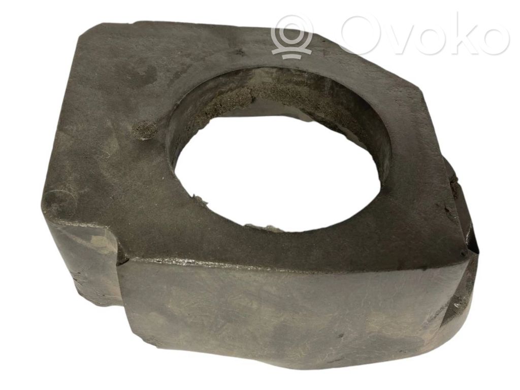 Ātrumu pārslēgšanas sviras dekoratīvā apdare (plastmasas)