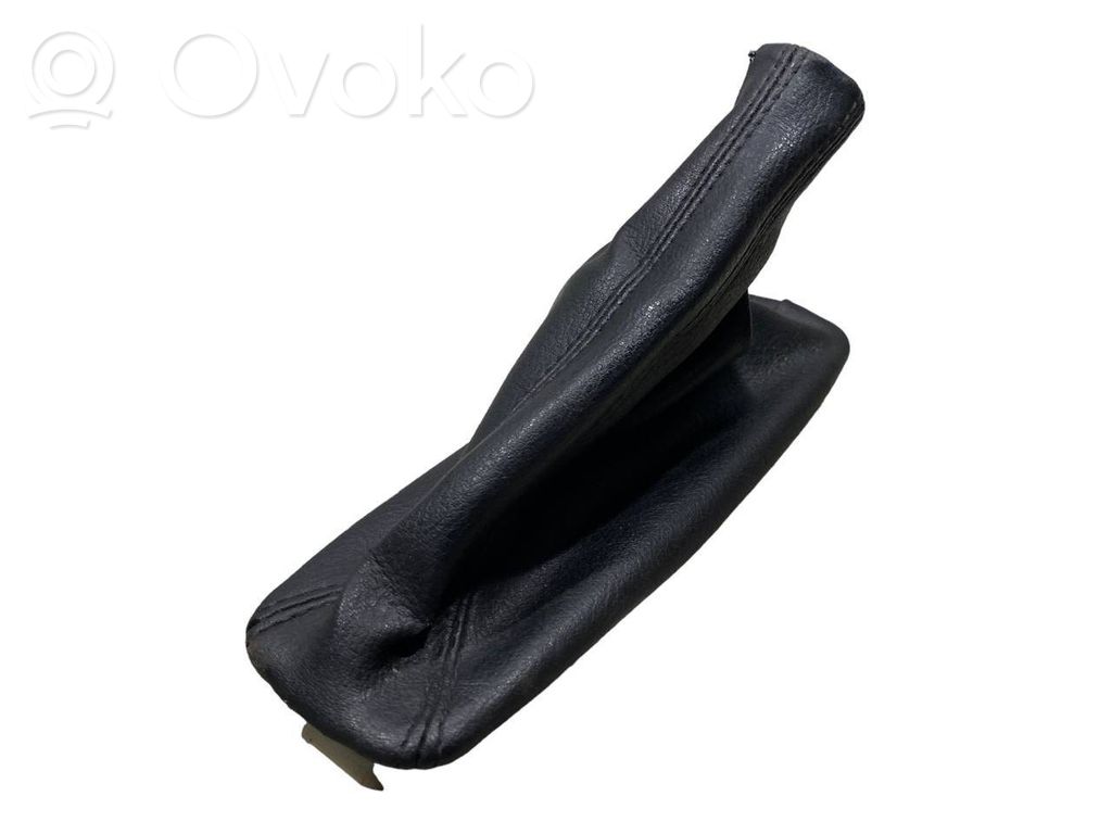 Ātrumu pārslēgšanas sviras dekoratīvā apdare (āda, uzgalis)