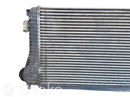 Starpdzesētāja radiators