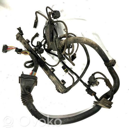 Dzinēja vadu instalācija