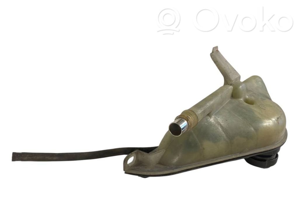 Dzesēšanas šķidruma izplešanās tvertne