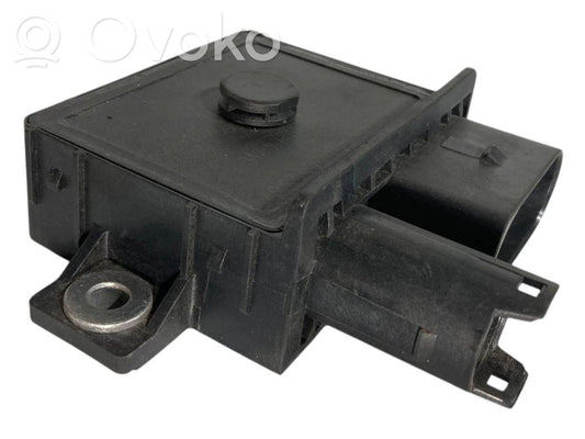 Glow plug relay
