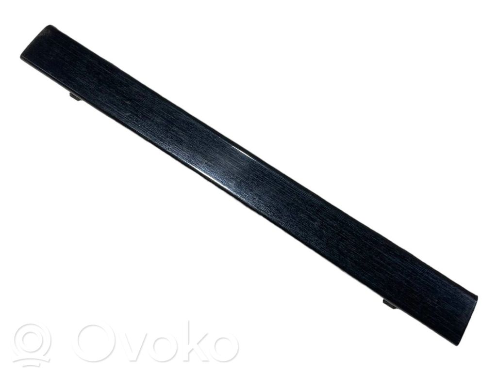 Dekoratīvās apdares lenta