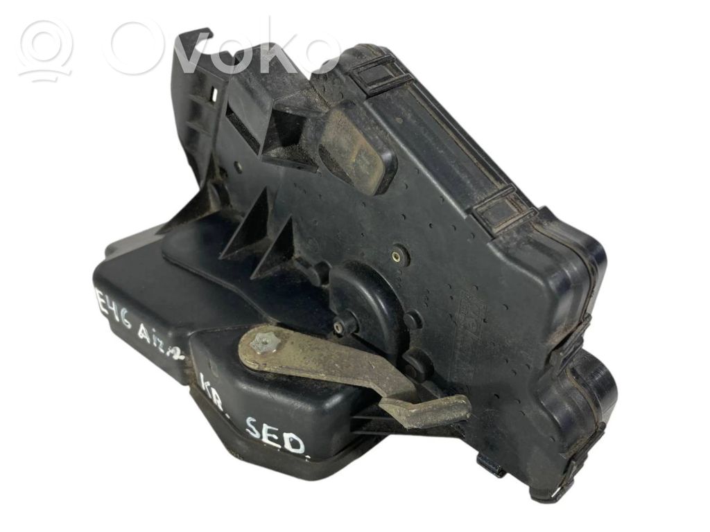 Aizmugurē slēdzene