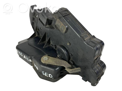 Aizmugurē slēdzene