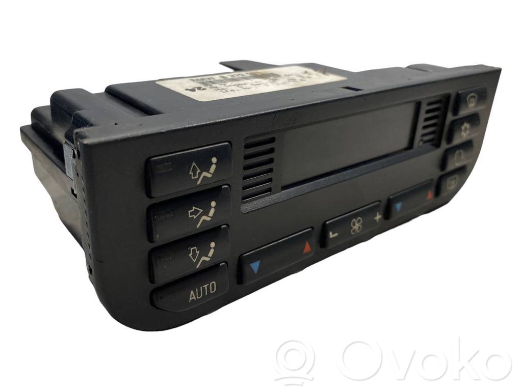 Блок управления кондиционером/климат-контролем/отоплением салона (в салоне)