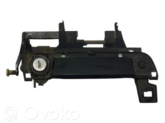 Внешняя ручка открывания