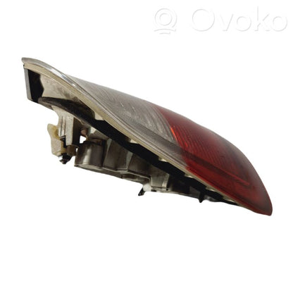 Aizmugurējo lukturu komplekts