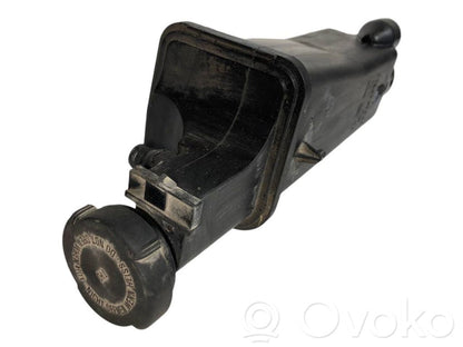 Dzesēšanas šķidruma izplešanās tvertne