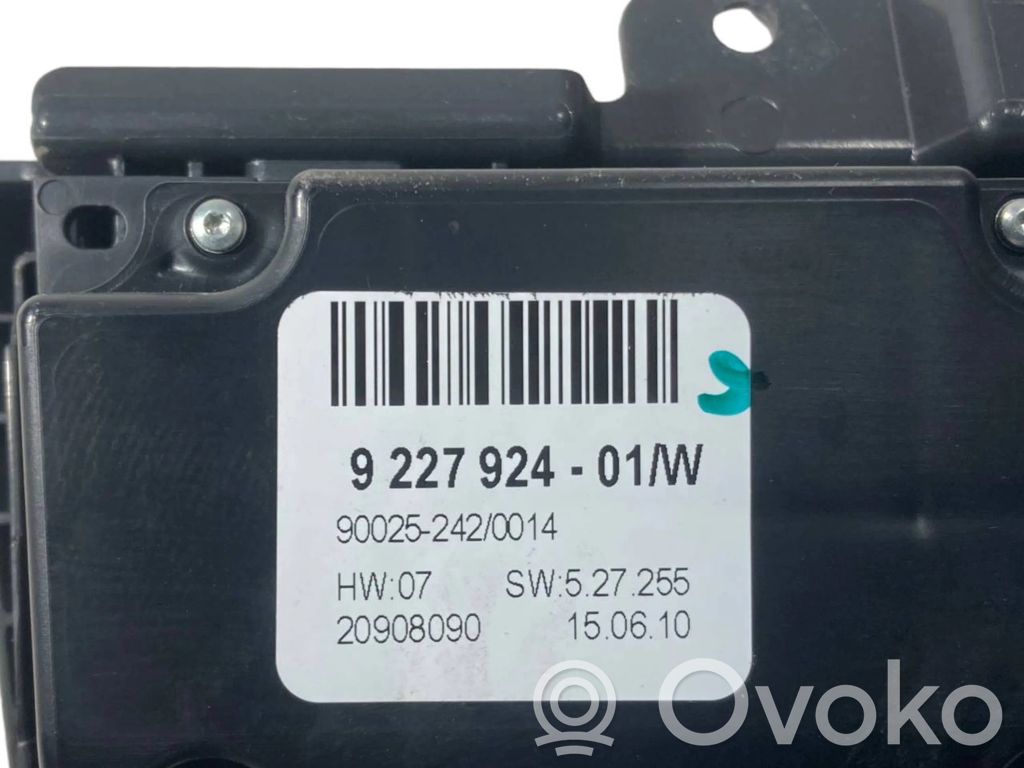 Блок управления кондиционером/климат-контролем/отоплением салона (в салоне)