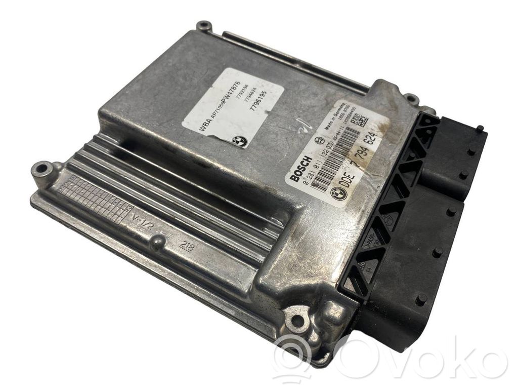 Dzinēja vadības bloks