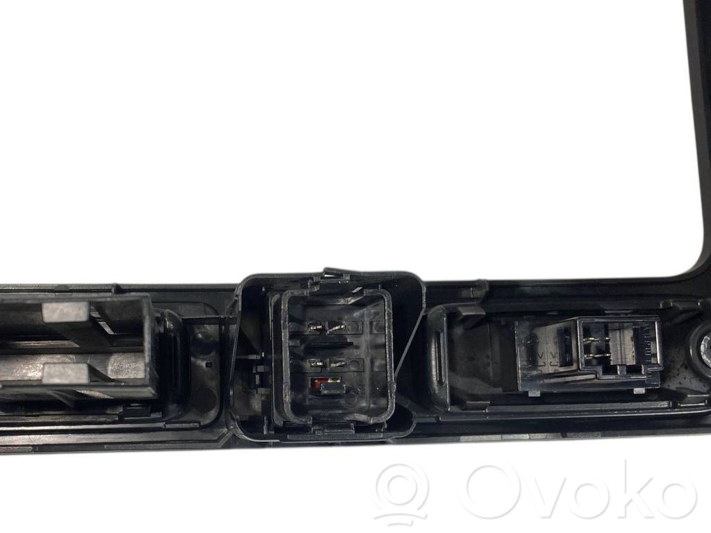 Centrālais gaisa ventilācijas režģis