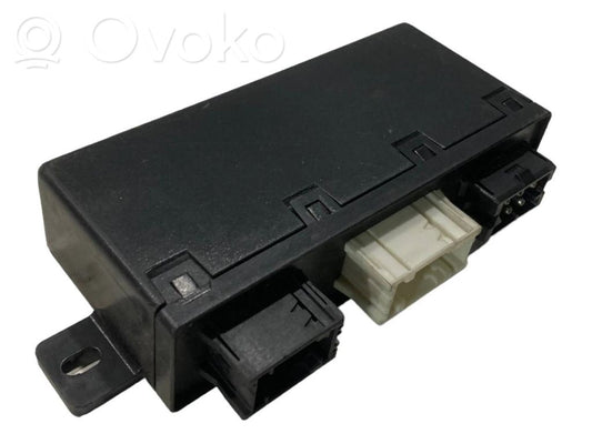 Durvju vadības bloks