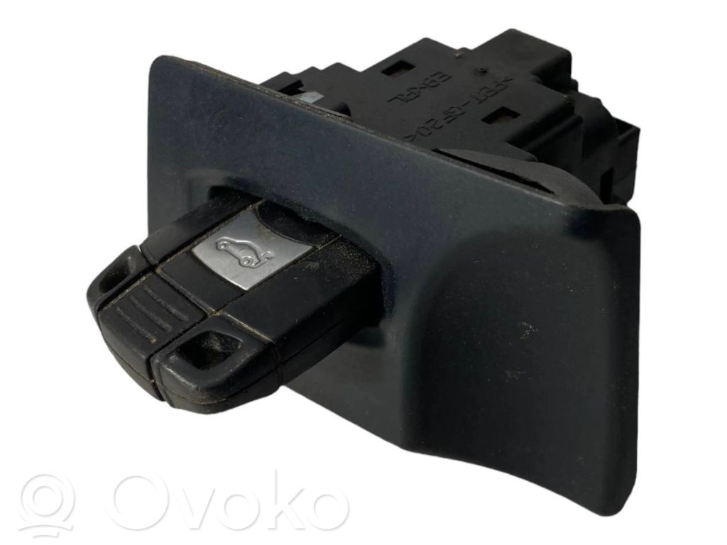 Aizdedzes ECU komplekts