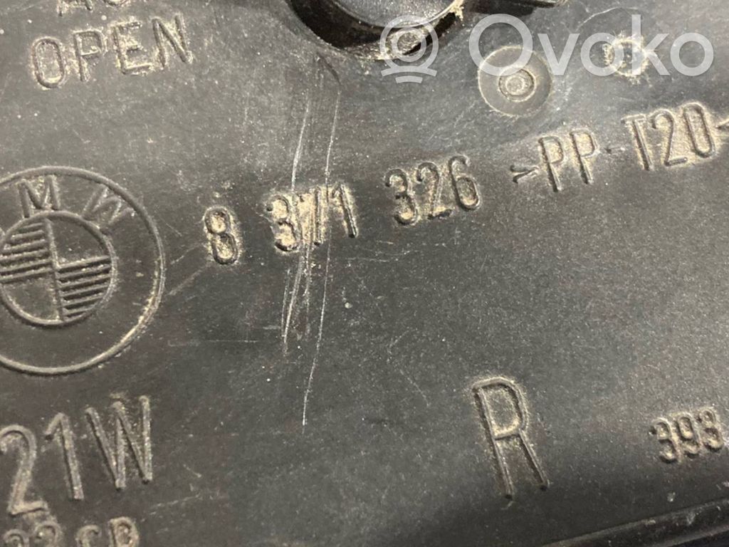 Aizmugures spuldzes vāka turētājs