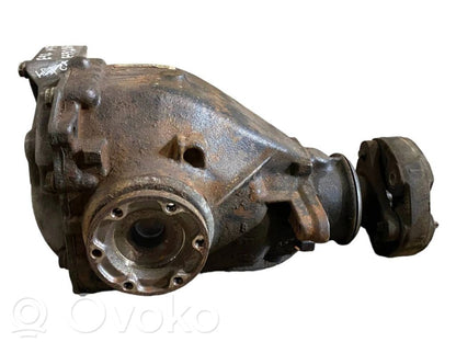 Aizmugurējais reduktors